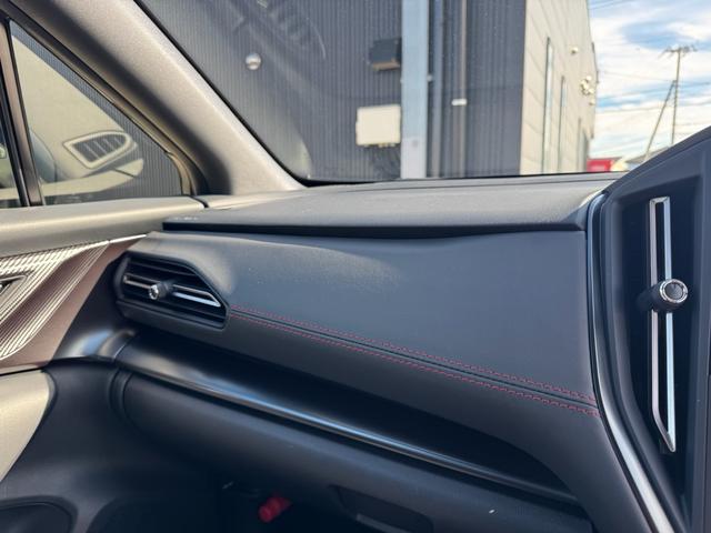 当店は認証工場と板金工場を完備した整備にも強いお店です。購入後のアフターもご安心くださいませ。