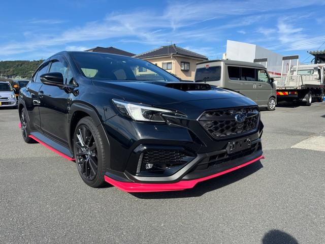 軽自動車〜登録済み未使用車〜輸入車までお車の事は当社にお任せ下さい。各種、診断器も完備していますので万が一の時も迅速に対応致します。