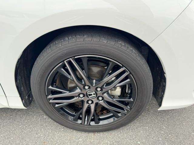 オデッセイハイブリッド e:HEVアブソルート・EX ワンオーナー 禁煙車 キーフリー ホンダ純正10インチナビ TV/CD/DVD/Bluetooth/マルチビューカメラシステム/前後ドライブレコーダー(10枚目)