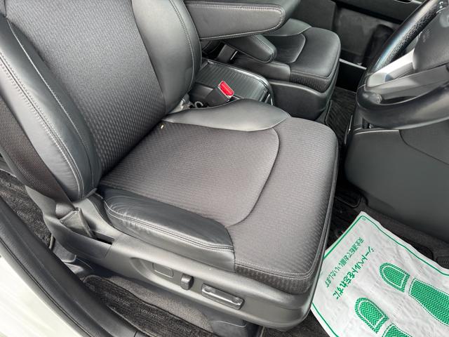 オデッセイハイブリッド e:HEVアブソルート・EX ワンオーナー 禁煙車 キーフリー ホンダ純正10インチナビ TV/CD/DVD/Bluetooth/マルチビューカメラシステム/前後ドライブレコーダー(23枚目)