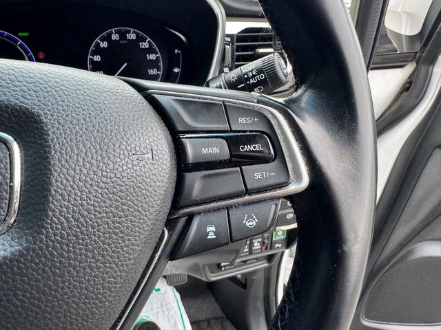 オデッセイハイブリッド e:HEVアブソルート・EX ワンオーナー 禁煙車 キーフリー ホンダ純正10インチナビ TV/CD/DVD/Bluetooth/マルチビューカメラシステム/前後ドライブレコーダー(27枚目)