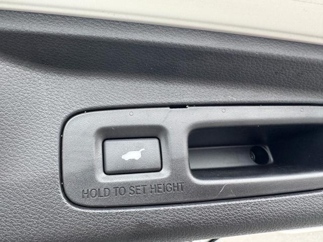 オデッセイハイブリッド e:HEVアブソルート・EX ワンオーナー 禁煙車 キーフリー ホンダ純正10インチナビ TV/CD/DVD/Bluetooth/マルチビューカメラシステム/前後ドライブレコーダー(49枚目)