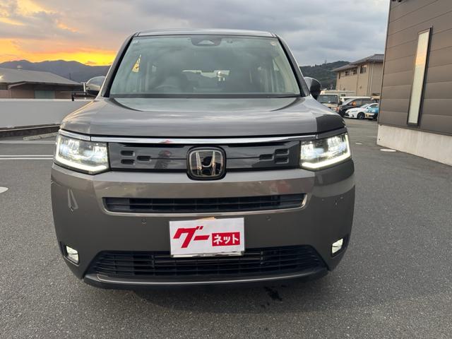 ステップワゴン エアー　キーフリー　プッシュスタート　禁煙車　両側パワースライドドア	　　Ｈｏｎｄａ　ＣＯＮＮＥＣＴ　ｆｏｒ　Ｇａｔｈｅｒｓ＋ナビ装着用スペシャルパッケージ（2枚目）