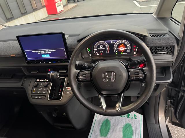 ステップワゴン エアー　キーフリー　プッシュスタート　禁煙車　両側パワースライドドア	　　Ｈｏｎｄａ　ＣＯＮＮＥＣＴ　ｆｏｒ　Ｇａｔｈｅｒｓ＋ナビ装着用スペシャルパッケージ（22枚目）