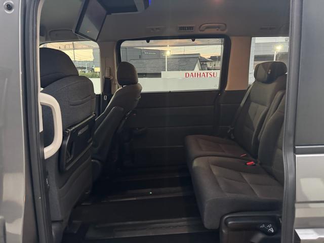 ステップワゴン エアー　キーフリー　プッシュスタート　禁煙車　両側パワースライドドア	　　Ｈｏｎｄａ　ＣＯＮＮＥＣＴ　ｆｏｒ　Ｇａｔｈｅｒｓ＋ナビ装着用スペシャルパッケージ（37枚目）