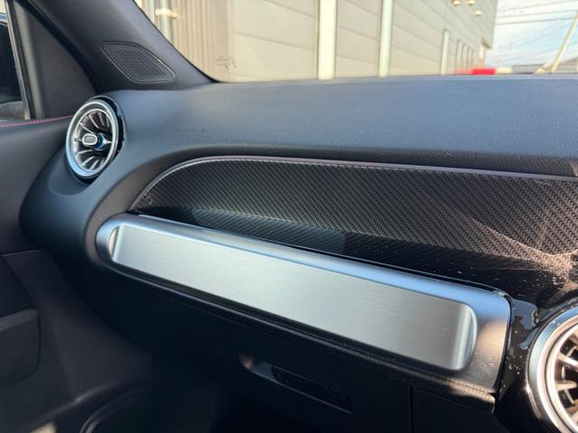 ＧＬＢ ＧＬＢ２００ｄ　４マチック　ＡＭＧラインパッケージ　ワンオーナー　禁煙車　キーレスゴー　メルセデス純正ナビ　Ｂｌｕｅｔｏｏｔｈ　バックモニター　ビルトインＥＴＣ　前後ドライブレコーダー（33枚目）