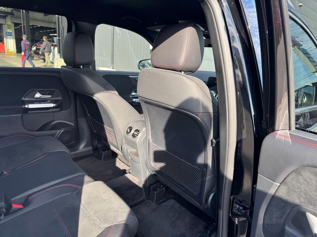 ＧＬＢ ＧＬＢ２００ｄ　４マチック　ＡＭＧラインパッケージ　ワンオーナー　禁煙車　キーレスゴー　メルセデス純正ナビ　Ｂｌｕｅｔｏｏｔｈ　バックモニター　ビルトインＥＴＣ　前後ドライブレコーダー（40枚目）