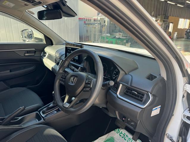 WR-V Z ワンオーナー 禁煙車 キーフリー プッシュスタート Honda SENSING Honda CONNECT for Gathers+ナビ装着用スペシャルパッケージ(15枚目)