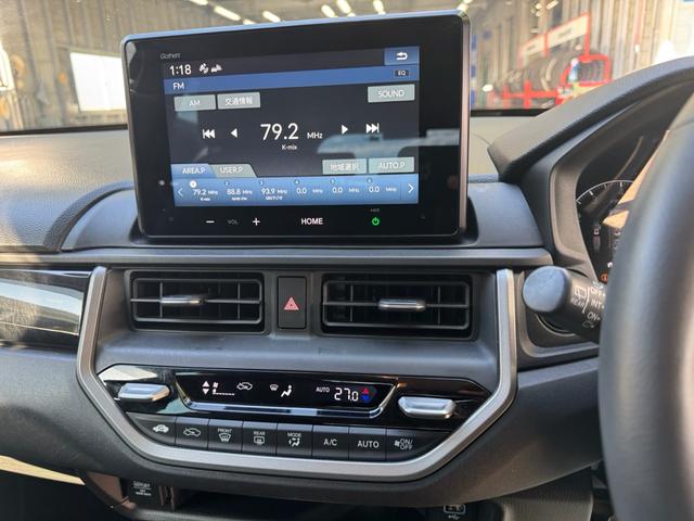 WR-V Z ワンオーナー 禁煙車 キーフリー プッシュスタート Honda SENSING Honda CONNECT for Gathers+ナビ装着用スペシャルパッケージ(26枚目)