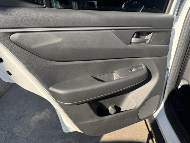 WR-V Z ワンオーナー 禁煙車 キーフリー プッシュスタート Honda SENSING Honda CONNECT for Gathers+ナビ装着用スペシャルパッケージ(39枚目)