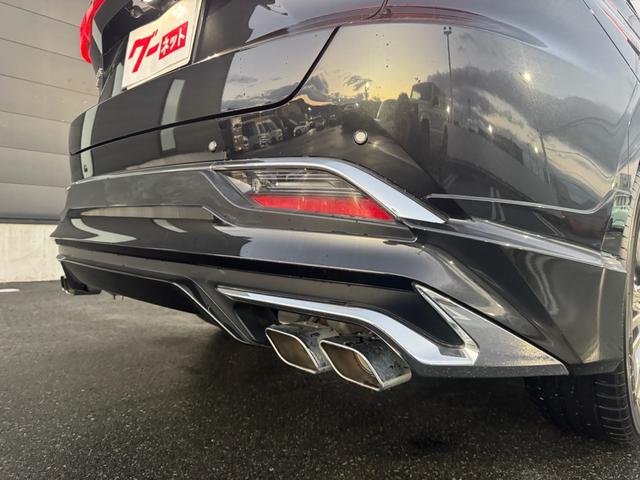 ハリアー Ｚ　レザーパッケージ　ワンオーナー　禁煙車　トヨタセーフティーセンス　モデリスタエアロキット　調光パノラマルーフ　デジタルインナーミラー　ドラレコ（18枚目）