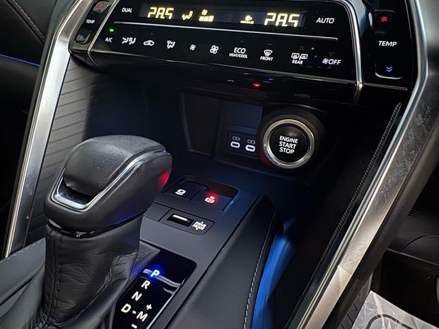 ハリアー Ｚ　レザーパッケージ　ワンオーナー　禁煙車　トヨタセーフティーセンス　モデリスタエアロキット　調光パノラマルーフ　デジタルインナーミラー　ドラレコ（32枚目）