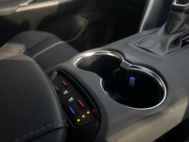 ハリアー Ｚ　レザーパッケージ　ワンオーナー　禁煙車　トヨタセーフティーセンス　モデリスタエアロキット　調光パノラマルーフ　デジタルインナーミラー　ドラレコ（33枚目）