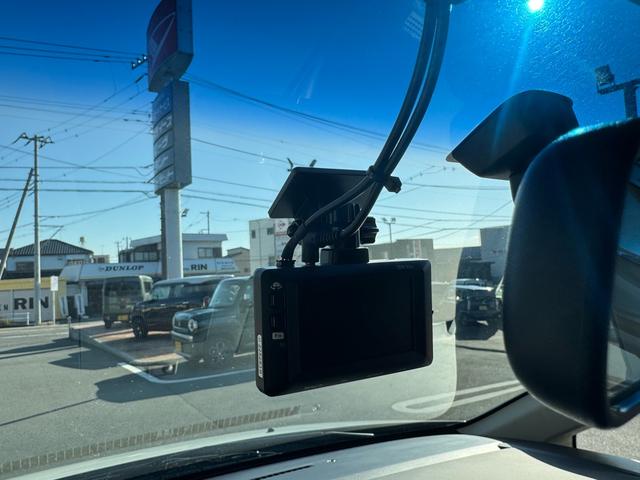 デリカＤ：５ アクティブギア　キーフリー　ルーフキャリア　カロッツェリアフルセグナビ　バックモニター　Ｂｌｕｅｔｏｏｔｈ　ＣＤ／ＤＶＤフリップダウンモニター（28枚目）