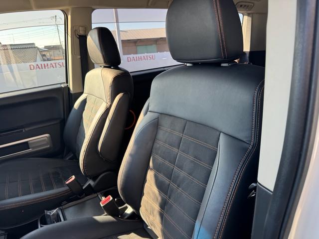 デリカＤ：５ アクティブギア　キーフリー　ルーフキャリア　カロッツェリアフルセグナビ　バックモニター　Ｂｌｕｅｔｏｏｔｈ　ＣＤ／ＤＶＤフリップダウンモニター（46枚目）