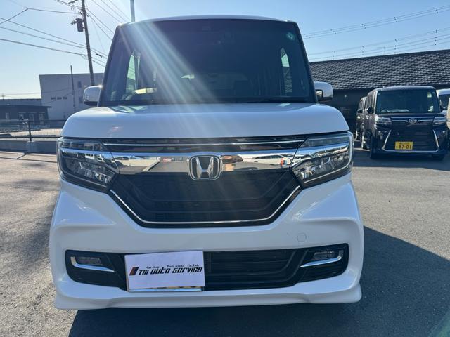 Ｎ－ＢＯＸカスタム Ｇ・Ｌターボホンダセンシング　キーフリー　プッシュスタート　カロッツェリアフルセグナビ　ＴＶ／ＣＤ／ＤＶＤ／Ｂｌｕｅｔｏｏｔｈ／バックモニター／ビルトインＥＴＣ（2枚目）