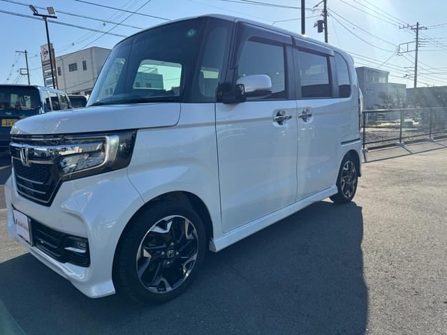 Ｎ－ＢＯＸカスタム Ｇ・Ｌターボホンダセンシング　キーフリー　プッシュスタート　カロッツェリアフルセグナビ　ＴＶ／ＣＤ／ＤＶＤ／Ｂｌｕｅｔｏｏｔｈ／バックモニター／ビルトインＥＴＣ（3枚目）