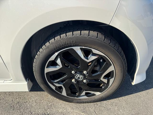 Ｎ－ＢＯＸカスタム Ｇ・Ｌターボホンダセンシング　キーフリー　プッシュスタート　カロッツェリアフルセグナビ　ＴＶ／ＣＤ／ＤＶＤ／Ｂｌｕｅｔｏｏｔｈ／バックモニター／ビルトインＥＴＣ（9枚目）