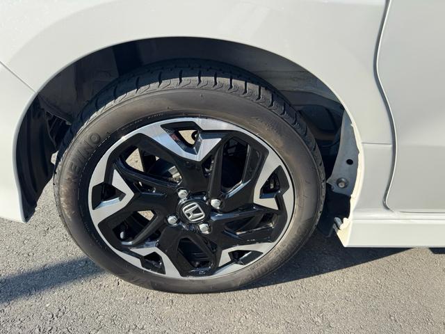 Ｎ－ＢＯＸカスタム Ｇ・Ｌターボホンダセンシング　キーフリー　プッシュスタート　カロッツェリアフルセグナビ　ＴＶ／ＣＤ／ＤＶＤ／Ｂｌｕｅｔｏｏｔｈ／バックモニター／ビルトインＥＴＣ（11枚目）