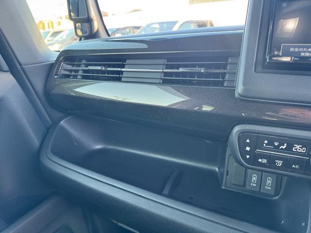 Ｎ－ＢＯＸカスタム Ｇ・Ｌターボホンダセンシング　キーフリー　プッシュスタート　カロッツェリアフルセグナビ　ＴＶ／ＣＤ／ＤＶＤ／Ｂｌｕｅｔｏｏｔｈ／バックモニター／ビルトインＥＴＣ（26枚目）