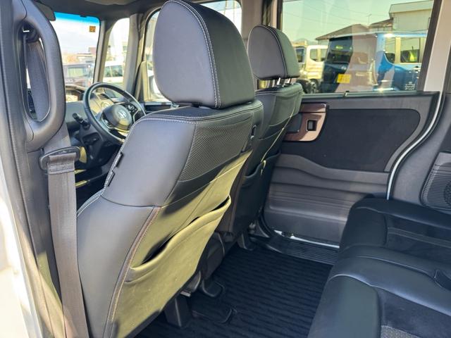 Ｎ－ＢＯＸカスタム Ｇ・Ｌターボホンダセンシング　キーフリー　プッシュスタート　カロッツェリアフルセグナビ　ＴＶ／ＣＤ／ＤＶＤ／Ｂｌｕｅｔｏｏｔｈ／バックモニター／ビルトインＥＴＣ（34枚目）