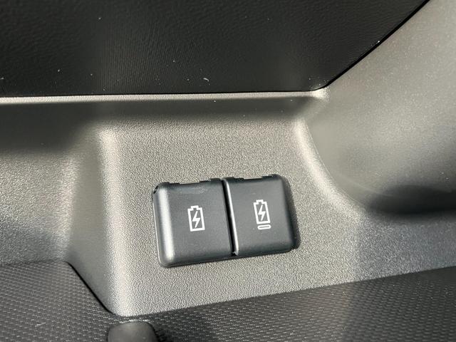 スペーシアギア ハイブリッドＸＺ　ターボ　デュアルセンサーブレーキサポートＩＩ　マルチユースフラップ　両側電動スライドドア　スリムサーキュレーター　ステアリングヒーター（41枚目）