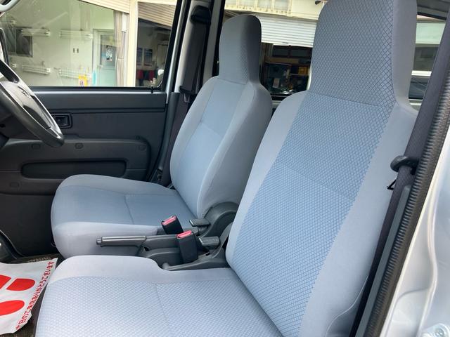 ハイゼットカーゴ ＤＸ　オートマ　エアコン　パワステ　パワーウインド　キーレスエントリー　車検令和９年１月　記録簿（34枚目）