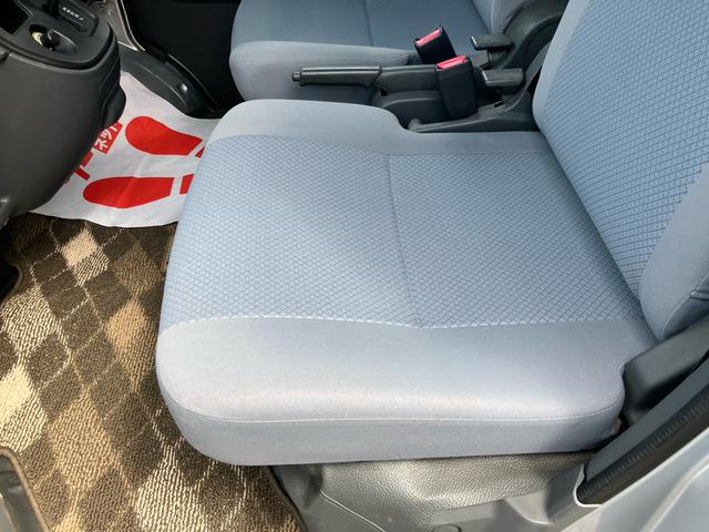 ハイゼットカーゴ ＤＸ　オートマ　エアコン　パワステ　パワーウインド　キーレスエントリー　車検令和９年１月　記録簿（35枚目）