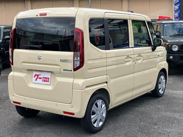 スペーシア ハイブリッドＧ　届出済未使用車　セーフティーサポート　メーカー保証継承　キーレスプッシュスタート　オートエアコン　オートライト（4枚目）