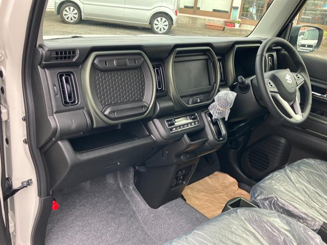 ハスラー タフワイルド 届出済未使用車 ブラックフロントグリル ブラックメタリックホイール ルーフレール 撥水シート セーフティーサポート(41枚目)