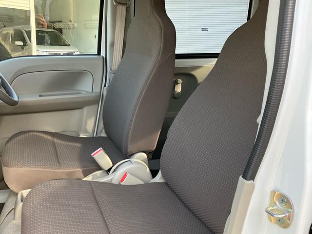 エブリイ ＰＡリミテッド　パートタイム４ＷＤ　ＣＶＴ　デュアルカメラブレーキサポート　セーフティーサポート　　キーレスエントリー　当店デモカー（30枚目）