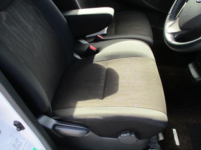 デイズ ハイウェイスター　Ｘ　ワンオーナー　純正ＳＤナビ　バックカメラ　スマートキー　Ｐスタート　新車保証書（16枚目）