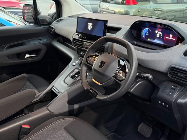 リフター ＧＴ　新車保証継承　ＣａｒＰｌａｙ　１オーナー　バックカメラ　ドライブレコーダー　デッドアングル（左前方）カメラ　リアオープニングガラスハッチ　インチタッチスクリーン（8枚目）