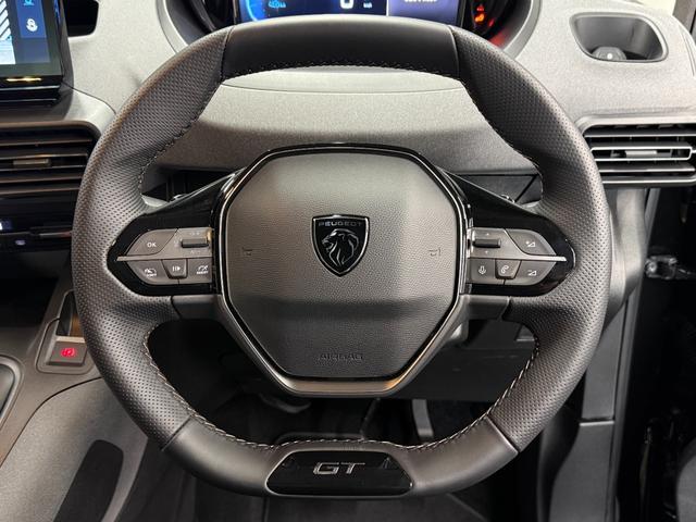 リフター ＧＴ　新車保証継承　ＣａｒＰｌａｙ　１オーナー　バックカメラ　ドライブレコーダー　デッドアングル（左前方）カメラ　リアオープニングガラスハッチ　インチタッチスクリーン（17枚目）