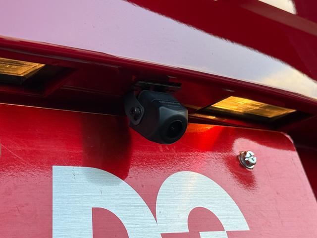 ジュリエッタ ヴェローチェ　１７５０　ＴＢＩ　純正ナビ　スポーツマフラー　ダウンサス　ＥＴＣ　ｄ／ｎ／ａシステム　前後ドラレコ　スロットルコントローラ　シートヒーター　パワーシート　バックカメラ　本革シート　クルーズコントロール　オートエアコン（16枚目）