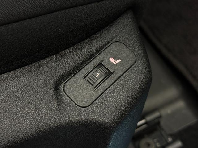 ジュリエッタ ヴェローチェ　１７５０　ＴＢＩ　純正ナビ　スポーツマフラー　ダウンサス　ＥＴＣ　ｄ／ｎ／ａシステム　前後ドラレコ　スロットルコントローラ　シートヒーター　パワーシート　バックカメラ　本革シート　クルーズコントロール　オートエアコン（25枚目）