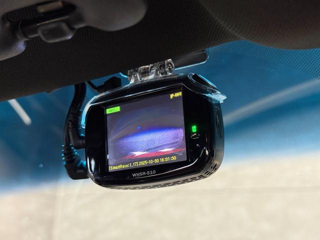 ジュリエッタ ヴェローチェ　１７５０　ＴＢＩ　純正ナビ　スポーツマフラー　ダウンサス　ＥＴＣ　ｄ／ｎ／ａシステム　前後ドラレコ　スロットルコントローラ　シートヒーター　パワーシート　バックカメラ　本革シート　クルーズコントロール　オートエアコン（38枚目）