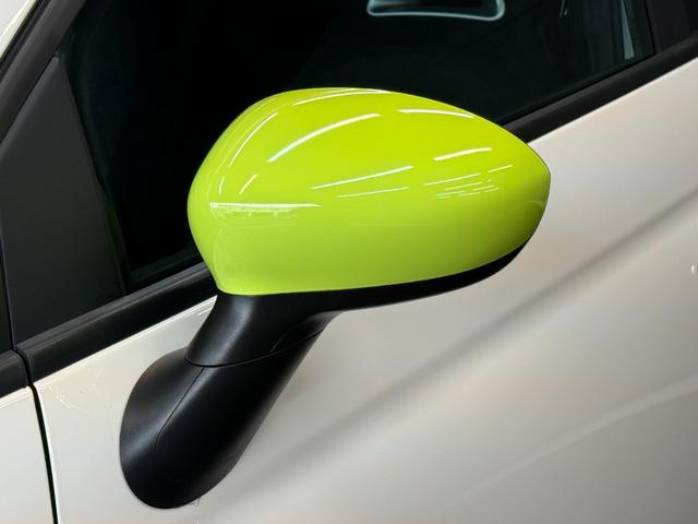 ���~���[�J�o�[�i�A�N�Z���g�J���[�O���[���j