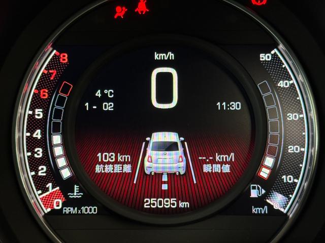 ���s�e�s�t�����[�^�[�i�X�s�[�h���[�^�[�Ȃǂ̊�{����R���v�A�����v�A�R��v�����\������܂��B�j