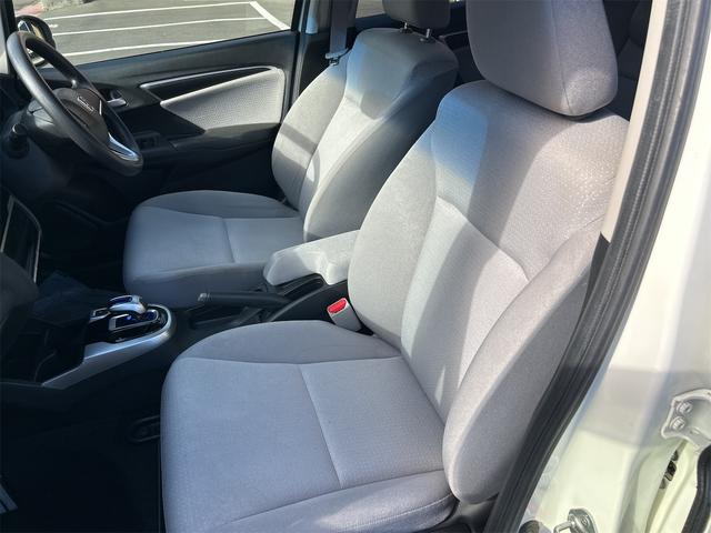 フィットハイブリッド Ｆパッケージ（13枚目）