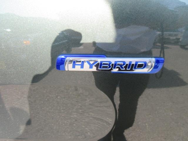 スペーシア ＨＹＢＲＩＤ　Ｇ　２型　ナビ　衝突被害軽減ブレーキ　後退時ブレーキサポート　アイドリングストップ　エンジンプッシュスタート　オートエアコン　オートライトスイッチ（8枚目）
