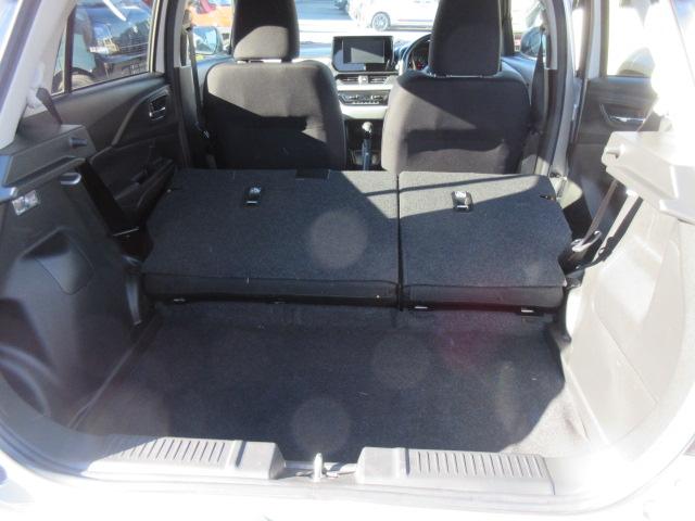 スイフト ＸＧ　衝突被害軽減ブレーキ　後退時ブレーキサポート　ＬＥＤヘッドランプ　電動格納式リモコンドアミラー　タコメーター　運転席助手席シートヒーター　オートライトスイッチ　クルーズコントロール（35枚目）