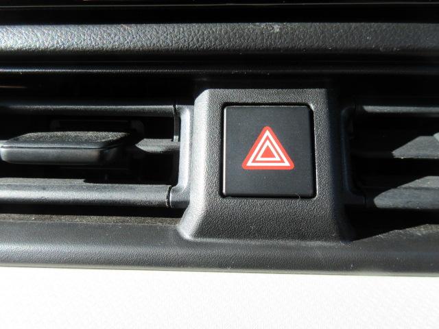 スイフト ＸＧ　衝突被害軽減ブレーキ　後退時ブレーキサポート　ＬＥＤヘッドランプ　電動格納式リモコンドアミラー　タコメーター　運転席助手席シートヒーター　オートライトスイッチ　クルーズコントロール（52枚目）