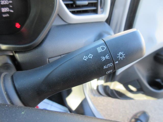 スイフト ＸＧ　衝突被害軽減ブレーキ　後退時ブレーキサポート　ＬＥＤヘッドランプ　電動格納式リモコンドアミラー　タコメーター　運転席助手席シートヒーター　オートライトスイッチ　クルーズコントロール（67枚目）