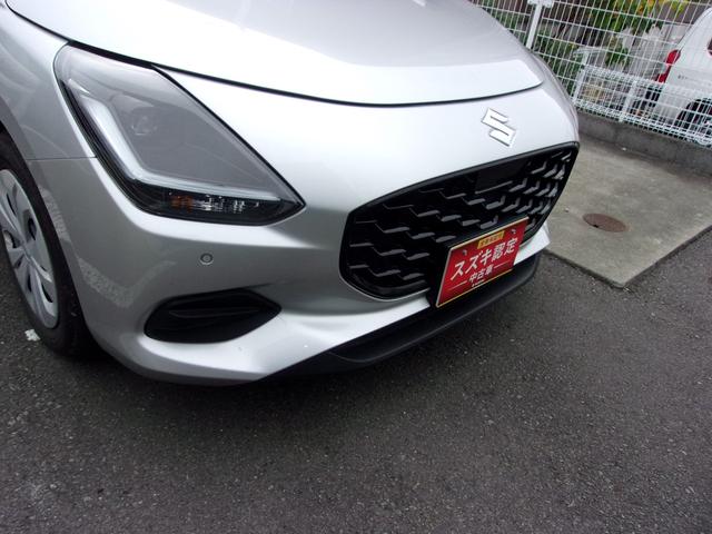 スイフト ＸＧ　衝突被害軽減ブレーキ　キーレスエントリー　キーレスプッシュスタートシステム　パワーウインドー　マニュアルエアコン　衝突安全ボディ　電動格納ドアミラー（13枚目）