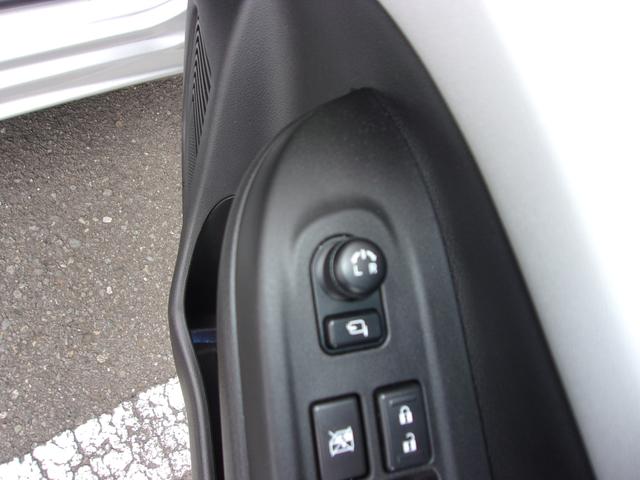 スイフト ＸＧ　衝突被害軽減ブレーキ　キーレスエントリー　キーレスプッシュスタートシステム　パワーウインドー　マニュアルエアコン　衝突安全ボディ　電動格納ドアミラー（24枚目）