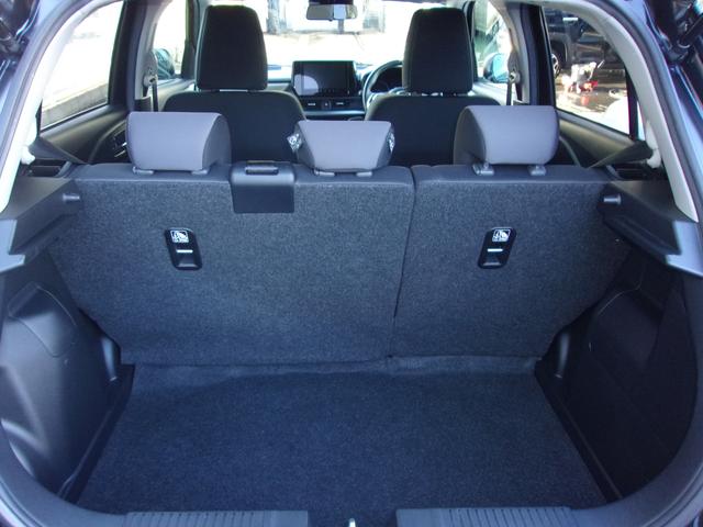 スイフト ＨＹＢＲＩＤ　ＭＺ　衝突被害軽減ブレーキ　キーレスエントリー　キーレスプッシュスタートシステム　パワーウインドー　オートエアコン　衝突安全ボディ　電動格納ドアミラー（8枚目）