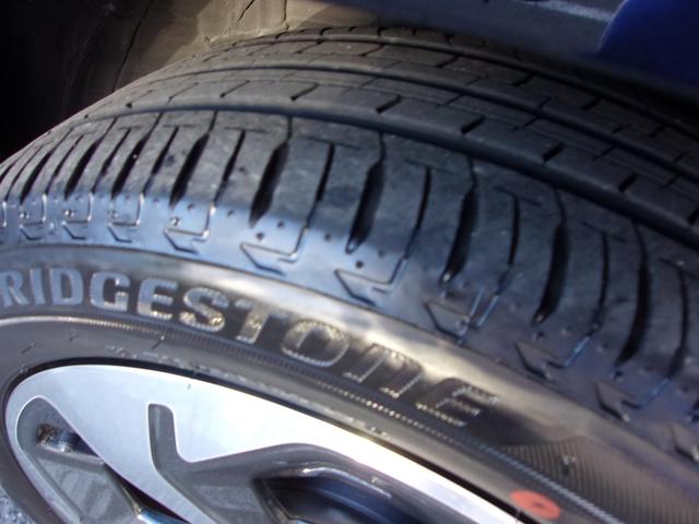 スイフト ＨＹＢＲＩＤ　ＭＺ　衝突被害軽減ブレーキ　キーレスエントリー　キーレスプッシュスタートシステム　パワーウインドー　オートエアコン　衝突安全ボディ　電動格納ドアミラー（18枚目）