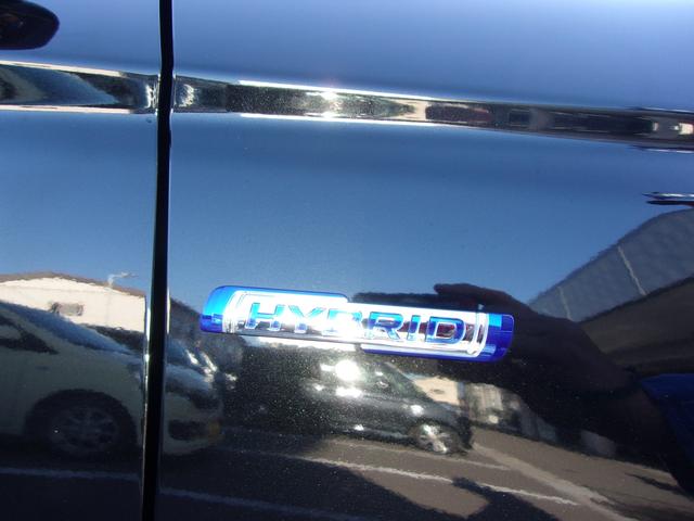 スイフト ＨＹＢＲＩＤ　ＭＺ　衝突被害軽減ブレーキ　キーレスエントリー　キーレスプッシュスタートシステム　パワーウインドー　オートエアコン　衝突安全ボディ　電動格納ドアミラー（19枚目）