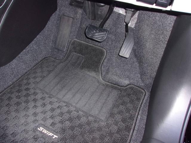 スイフト ＨＹＢＲＩＤ　ＭＺ　衝突被害軽減ブレーキ　キーレスエントリー　キーレスプッシュスタートシステム　パワーウインドー　オートエアコン　衝突安全ボディ　電動格納ドアミラー（30枚目）
